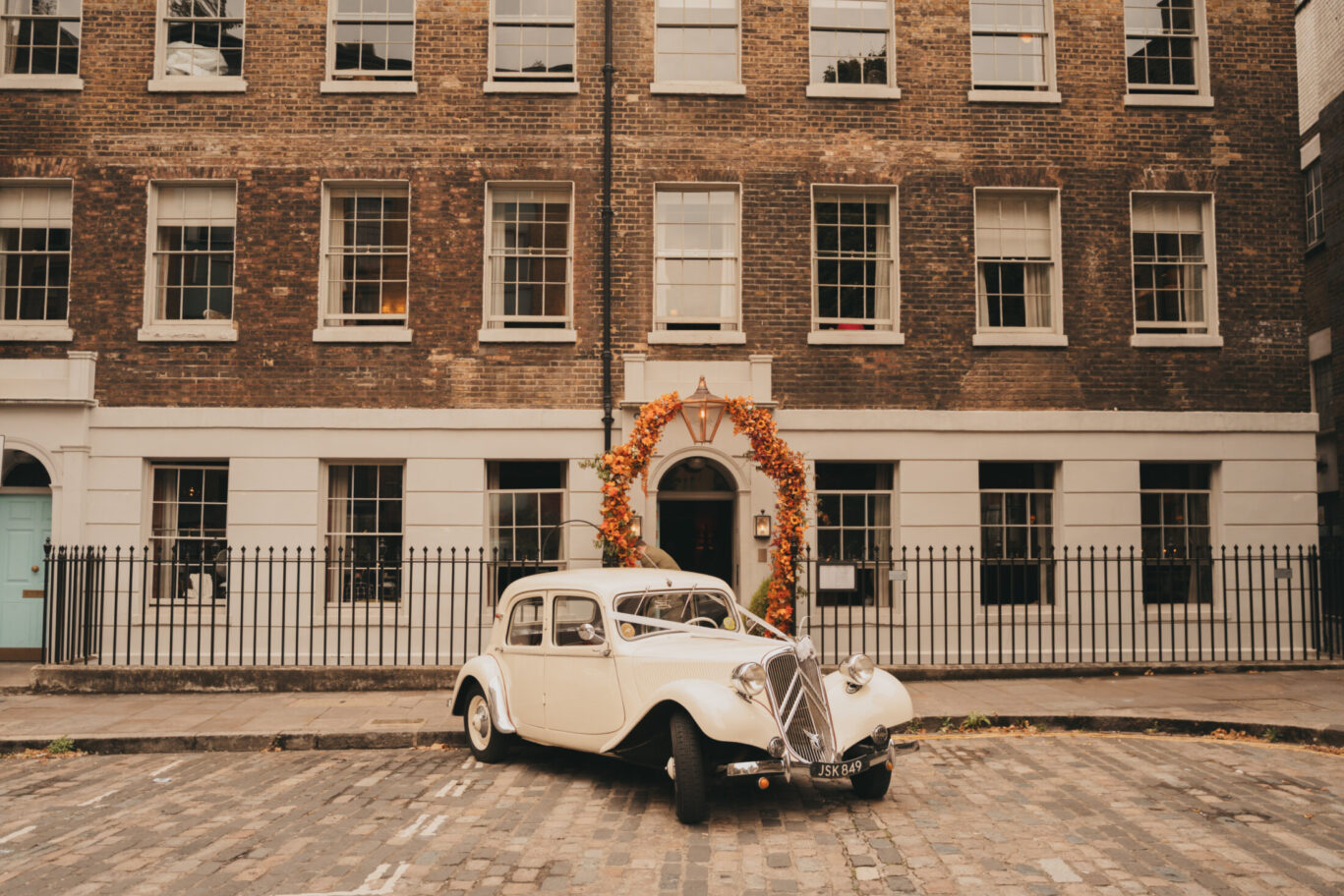 Vintage wedding car